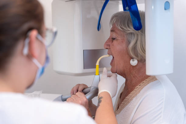 Best Holiday Emergency Dentist in Bad Axe, MI